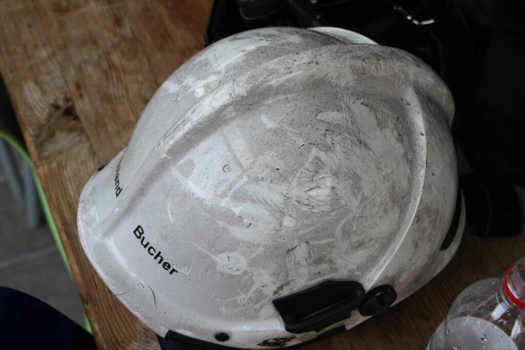 Roland Bucher Helm Feuerwehr Oberseetal